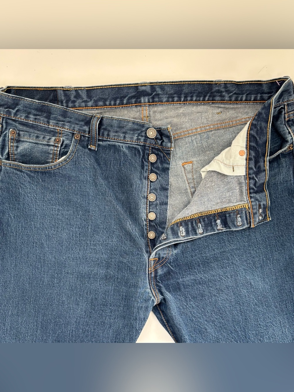 Levi’s 501 Button Fly Mens Blue Dark Wash Straight Fit Jeans  42x32 (Fits 40x30)